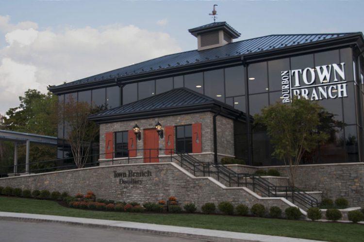 Town-Branch-Distillery-dayt